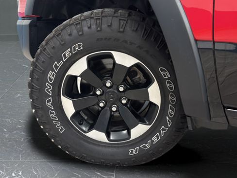 Used 2024 RAM 1500 Rebel AWD/4WD image 33