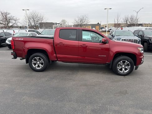 Used 2018 Chevrolet Colorado Z71 image 2