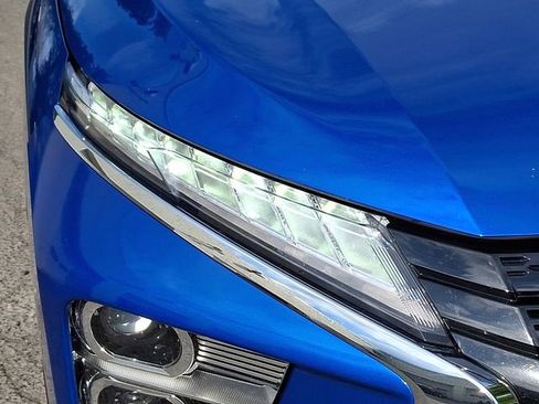 Used 2024 Mitsubishi Eclipse Cross SEL AWD/4WD image 9