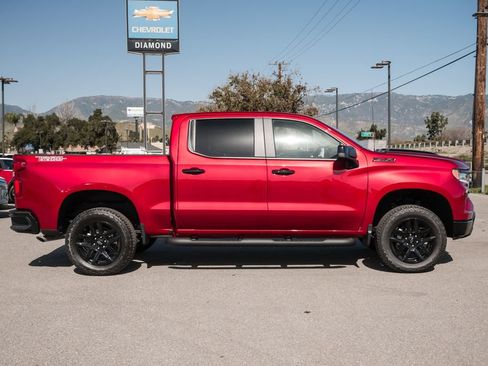 New 2026 Chevrolet Silverado 1500 LT Trail Boss w/ LPO, Dark Essentials Package AWD/4WD image 3