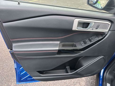 Used 2022 Ford Explorer ST-Line w/ Class IV Trailer Tow Package image 15