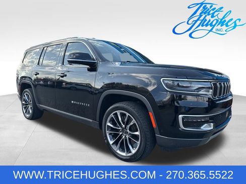Used 2022 Jeep Wagoneer Series III w/ Premium Group I AWD/4WD image 1