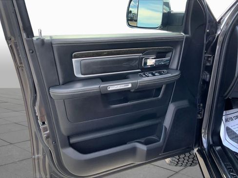 Used 2018 RAM 3500 Laramie Longhorn AWD/4WD image 22