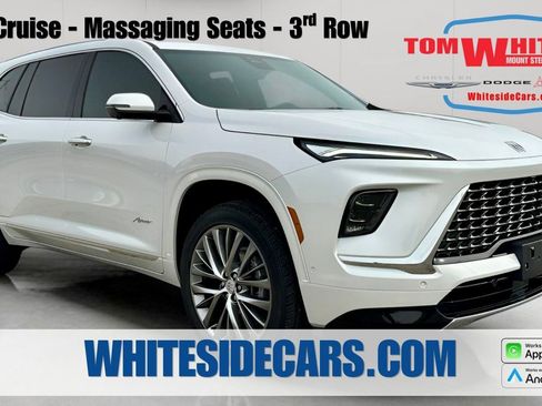 Used 2025 Buick Enclave Avenir w/ Super Cruise Package AWD/4WD image 1