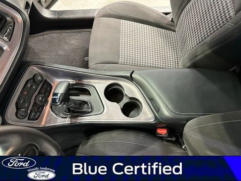 Used 2023 Dodge Challenger SXT w/ Blacktop Package image 18