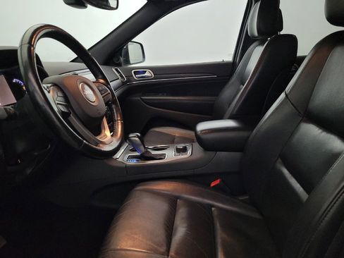Used 2020 Jeep Grand Cherokee Limited AWD/4WD image 17