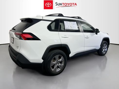 Used 2023 Toyota RAV4 XLE w/ Convenience Package AWD/4WD image 4