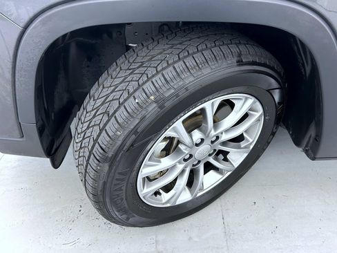 Used 2022 Jeep Cherokee Latitude Lux AWD/4WD image 23