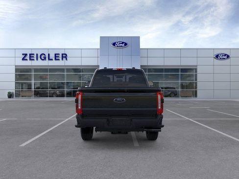New 2026 Ford F250 Lariat w/ Black Appearance Package AWD/4WD image 5