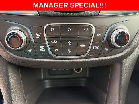 Used 2024 Chevrolet Equinox LT w/ LPO, Floor Liner Package FWD image 27