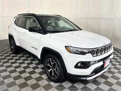 Used 2025 Jeep Compass Limited AWD/4WD image 1