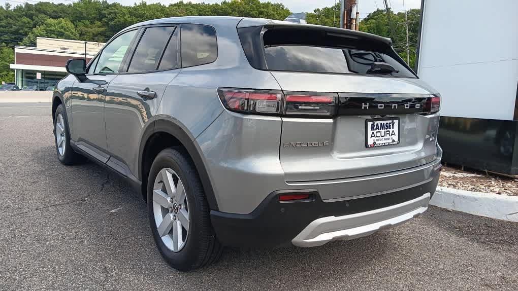 Used 2024 Honda Prologue EX image 3