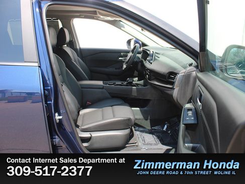 Used 2024 Nissan Rogue SV w/ SV Premium Package AWD/4WD image 20