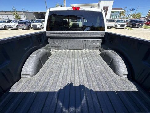 Certified 2025 Ford F150 Platinum w/ FX4 Off-Road Package AWD/4WD image 12