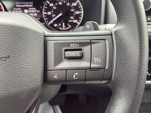 Certified 2025 Nissan Rogue S FWD image 28