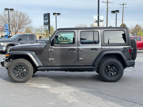 Used 2023 Jeep Wrangler Willys image 3