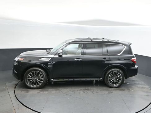 Used 2024 Nissan Armada Platinum w/ Captain's Chairs Package image 31