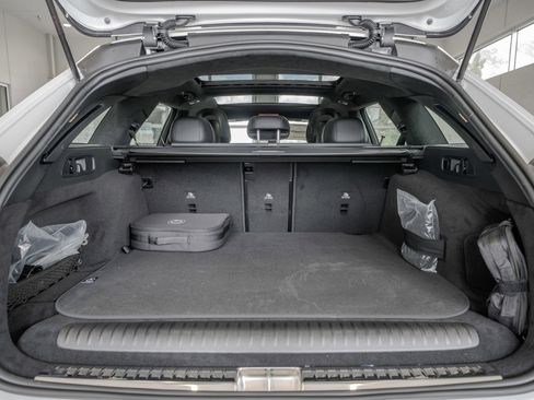 New 2026 Mercedes-Benz E 53 AMG 4MATIC Sedan image 34