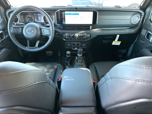 New 2026 Jeep Gladiator Sport image 25