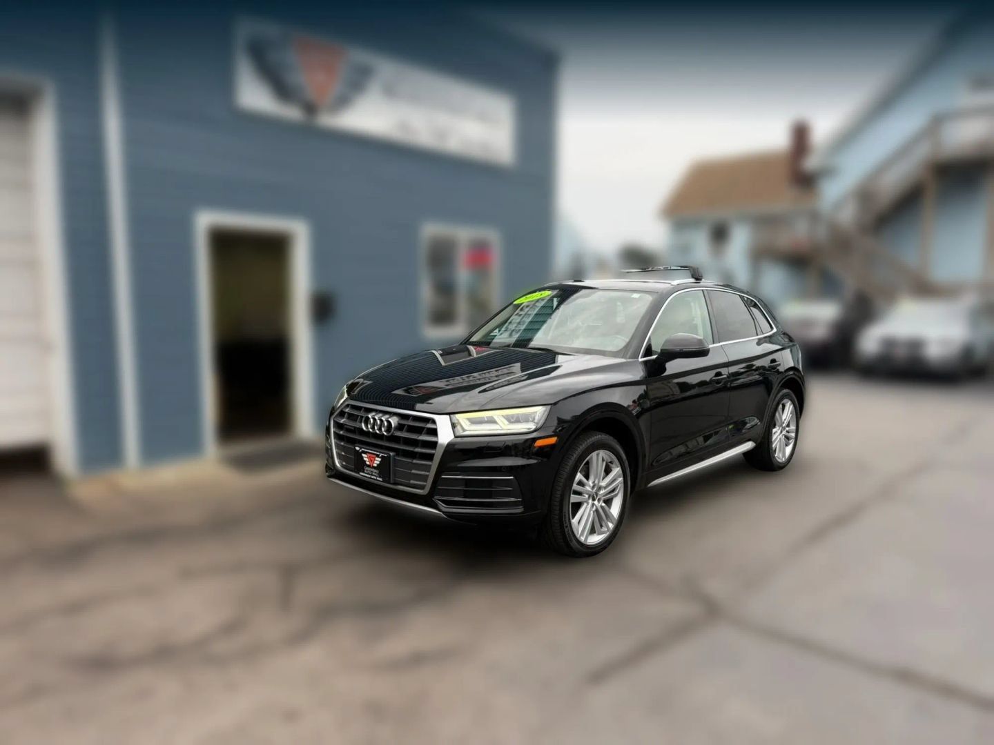 Used 2018 Audi Q5 2.0T Premium Plus w/ Premium Plus Package AWD/4WD image 4