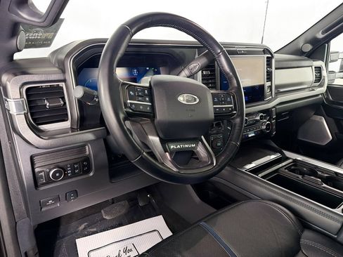 Used 2025 Ford F450 Platinum AWD/4WD image 9