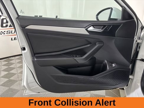 Used 2022 Volkswagen Jetta S image 8