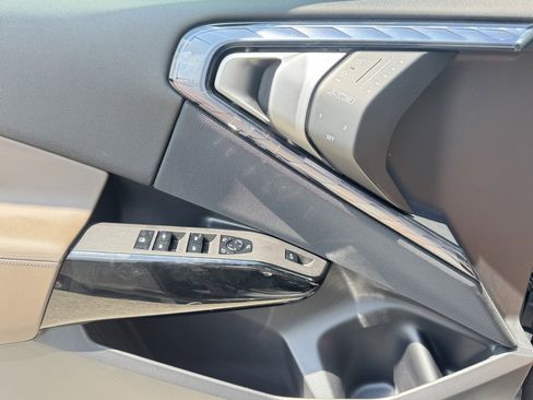 Used 2026 BMW X3 xDrive30 w/ Premium Package image 16