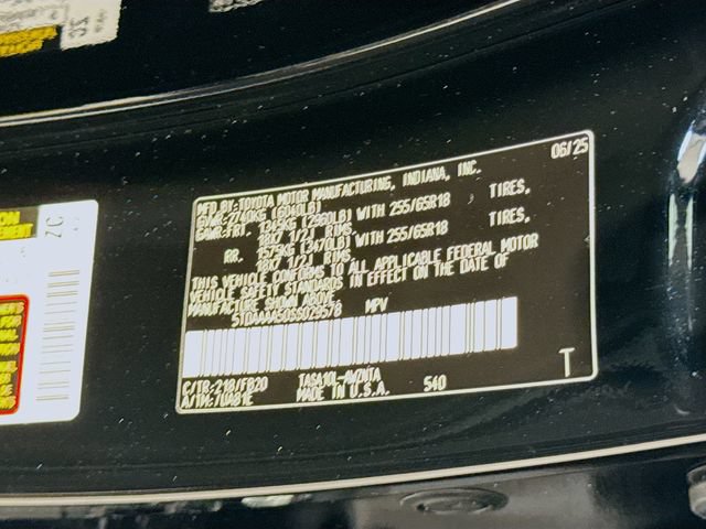 Certified 2025 Toyota Grand Highlander FWD image 26