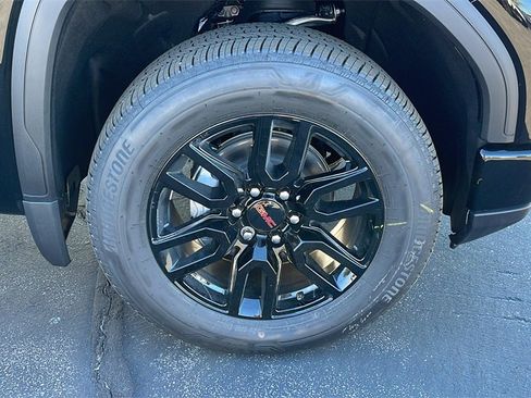 New 2026 GMC Sierra 1500 Elevation image 9