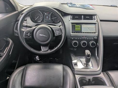 Used 2020 Jaguar E-PACE image 19