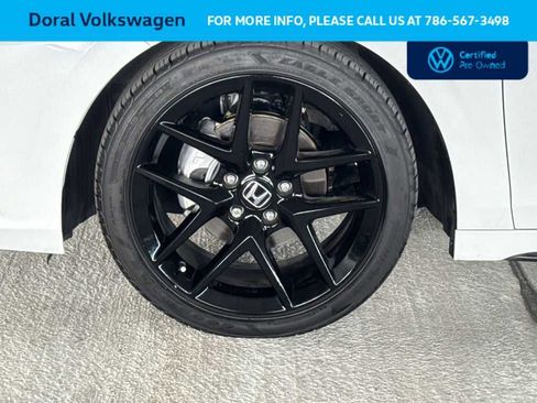 Used 2024 Honda Civic Sport image 11