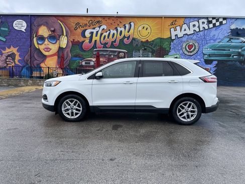 Used 2024 Ford Edge SEL AWD/4WD image 2