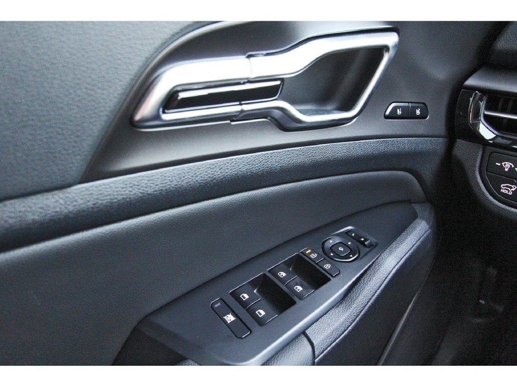 New 2026 Kia Sportage SX FWD image 14