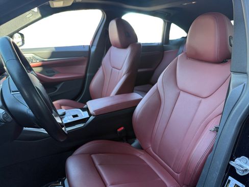 Used 2023 BMW i4 eDrive40 image 9