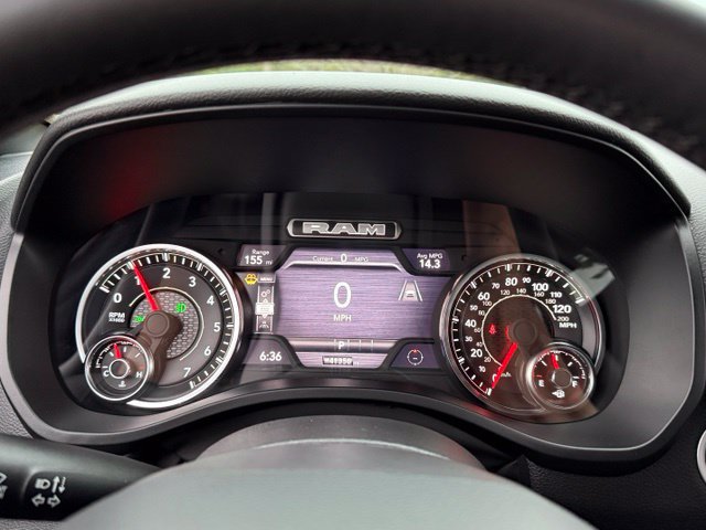 Used 2025 RAM 1500 Big Horn AWD/4WD image 17
