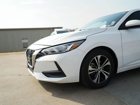 Used 2022 Nissan Sentra SV image 11