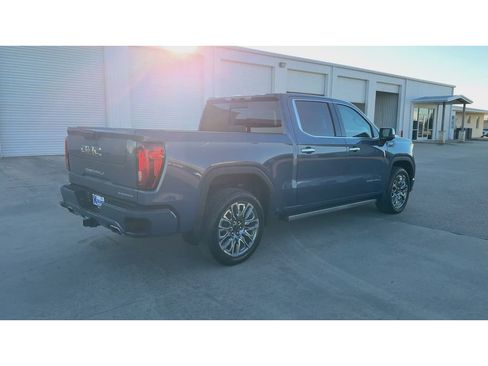 Used 2024 GMC Sierra 1500 Denali Ultimate image 8
