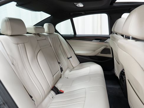 Used 2022 BMW 540i xDrive w/ Premium Package AWD/4WD image 24