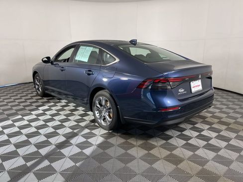 Used 2023 Honda Accord EX image 12