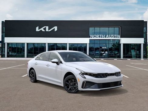 New 2026 Kia K5 LXS FWD image 8
