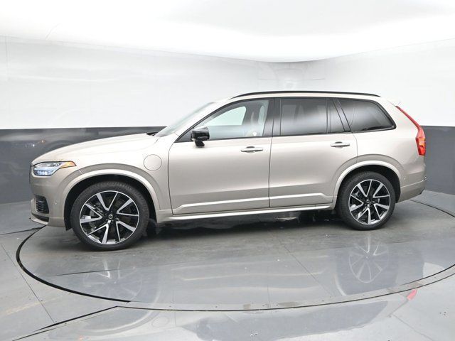 Used 2023 Volvo XC90 T8 Ultimate AWD/4WD image 4