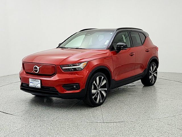 Used 2022 Volvo XC40 P8 Recharge Plus AWD/4WD image 1
