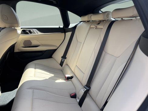 Used 2023 BMW i4 eDrive35 w/ Premium Package image 27