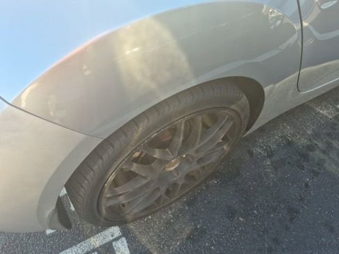 Used 2012 Hyundai Veloster w/ Style Pkg image 10