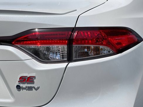 New 2026 Toyota Corolla SE FWD image 31