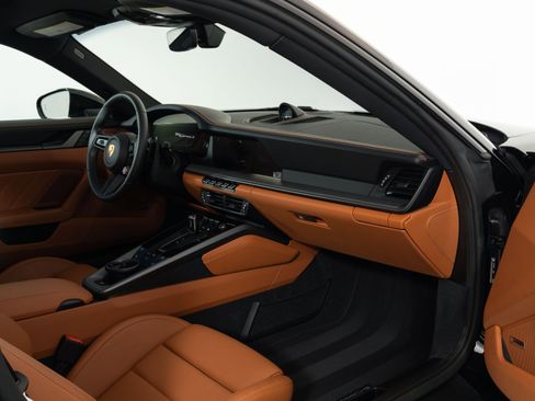 Used 2025 Porsche 911 Carrera S image 16
