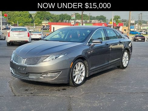Used 2016 Lincoln MKZ w/ Equipment Group 300A Reserve FWD image 2