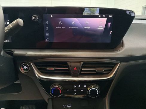 Used 2025 Buick Encore GX Sport Touring w/ Experience Buick Package AWD/4WD image 18
