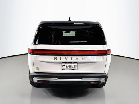Used 2024 Rivian R1S Adventure AWD/4WD image 7