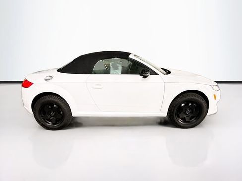 Used 2017 Audi TT 2.0T AWD/4WD image 5
